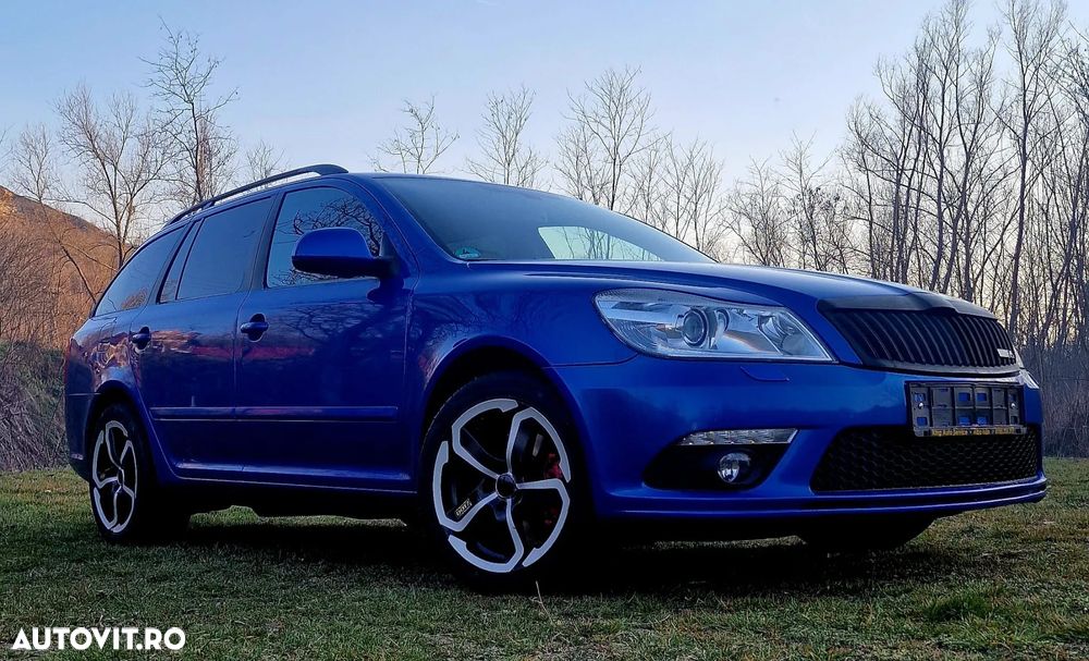 Skoda Octavia 2.0 TDI DPF RS - 11