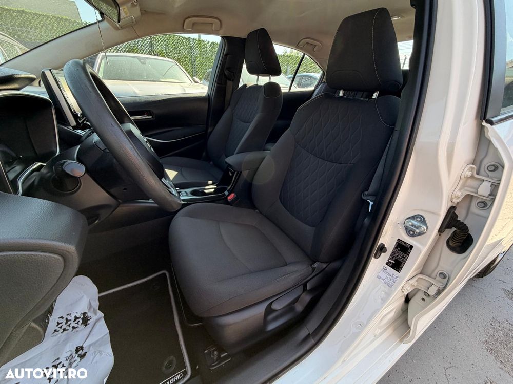 Toyota Corolla 1.8 HSD Dynamic - 18