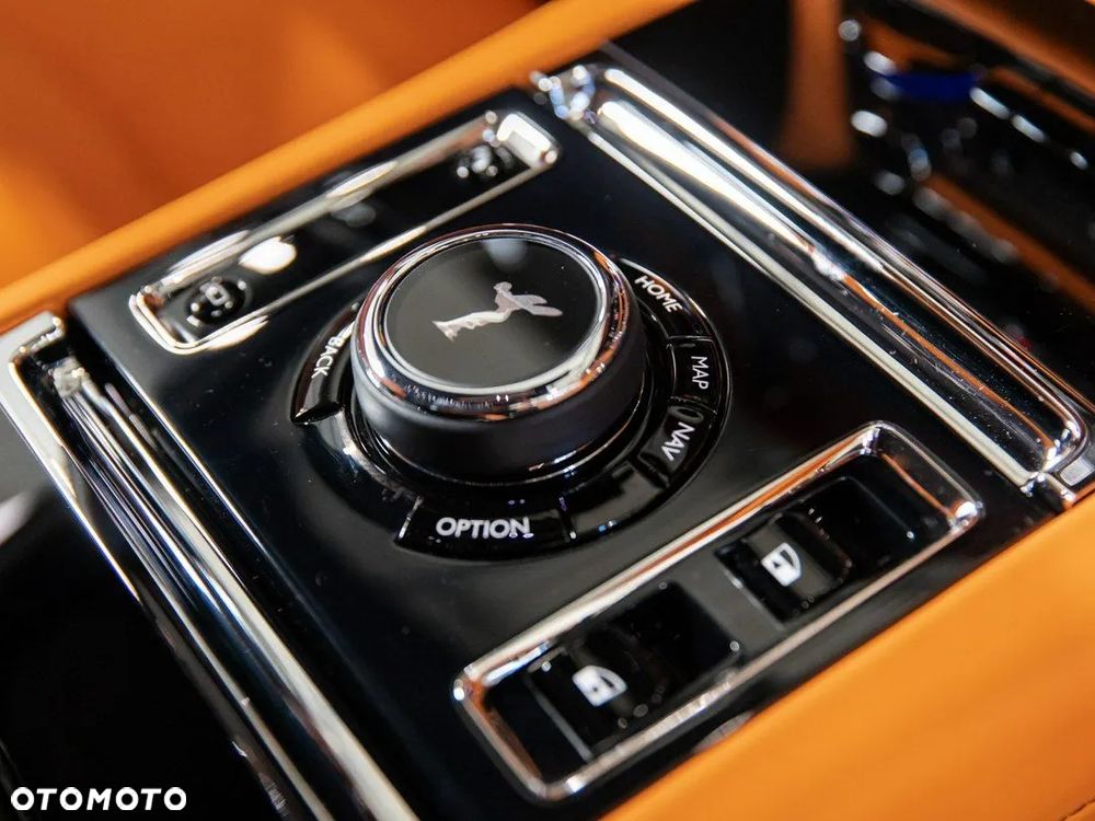 Rolls-Royce Spectre - 30