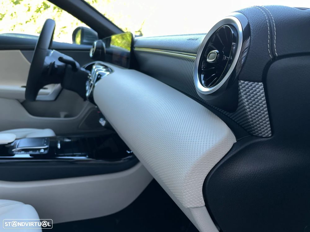 Mercedes-Benz CLA 180 d Shooting Brake Progressive Aut. - 36