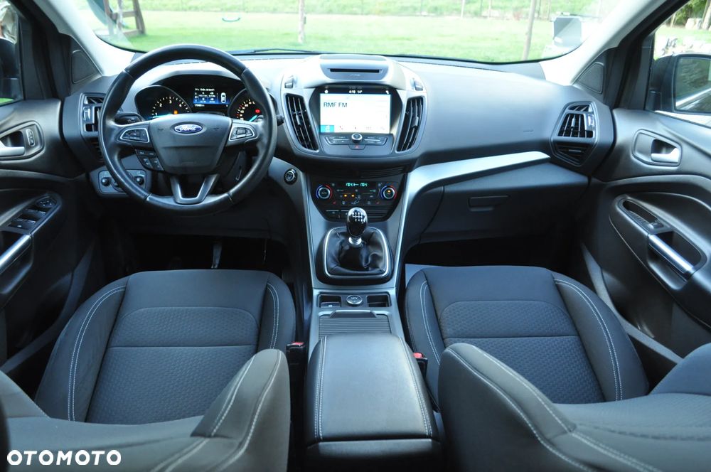 Ford Kuga 2.0 TDCi 4x2 Titanium - 29