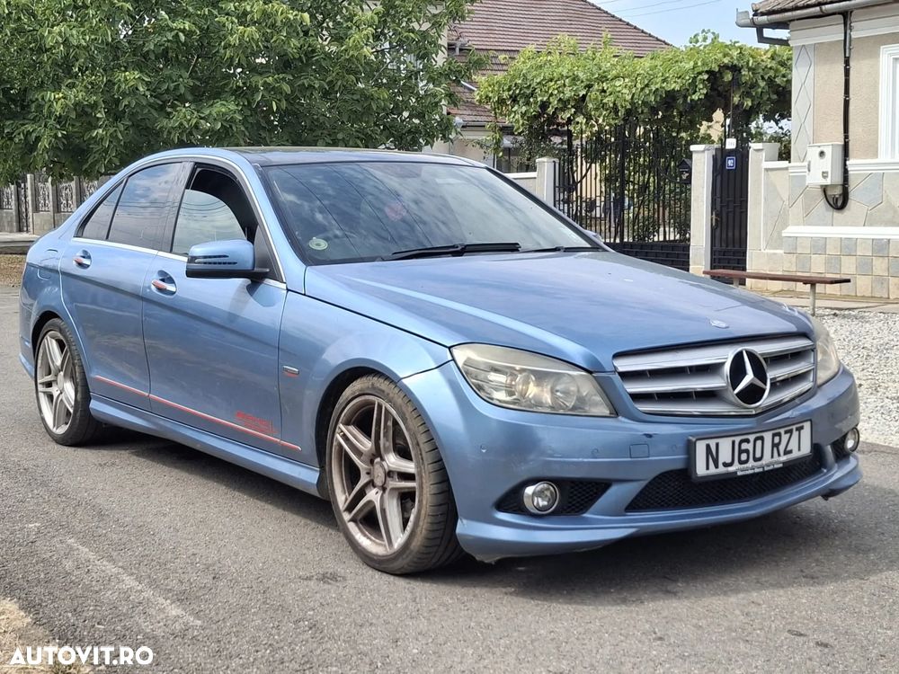 Mercedes-Benz C - 1