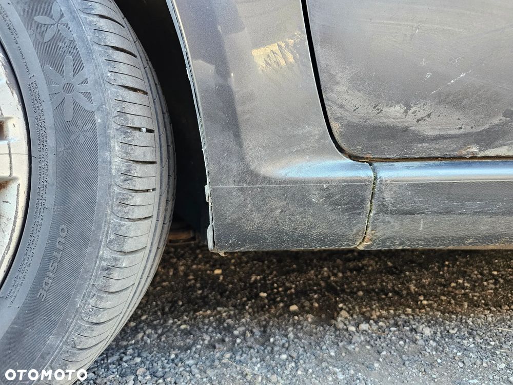 BŁOTNIK LEWY PRZÓD LEWY PRZEDNI OPEL ZAFIRA B Z177 - 8