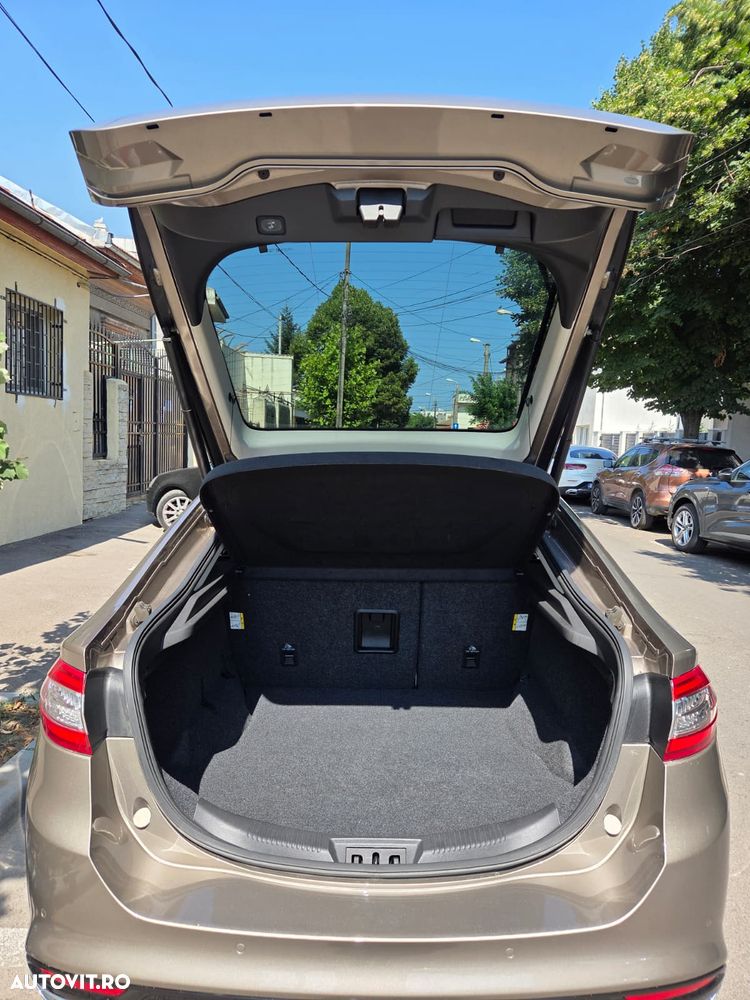 Ford Mondeo 2.0 TDCI PowerShift AWD Titanium - 5