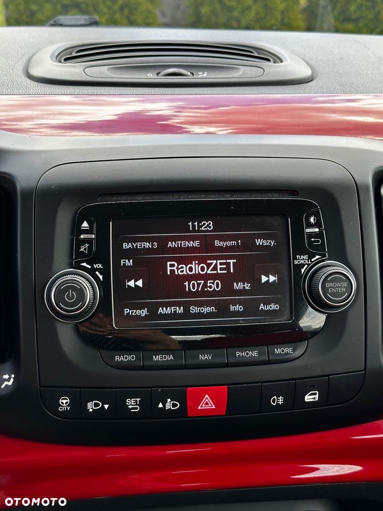 Fiat 500L Living 1.4 T-Jet 16V Pop-Star - 25