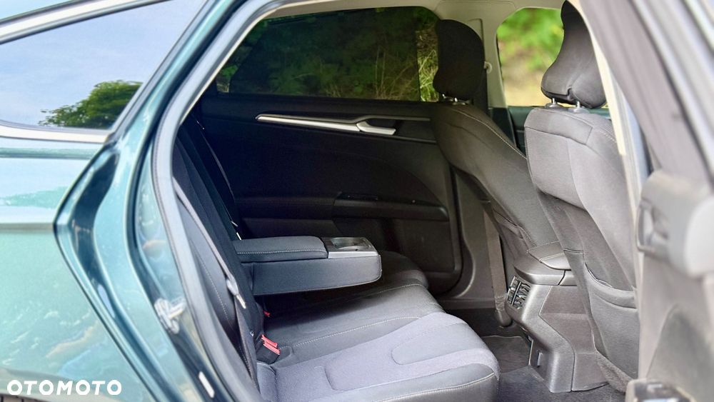 Ford Mondeo 2.0 TDCi Titanium - 27