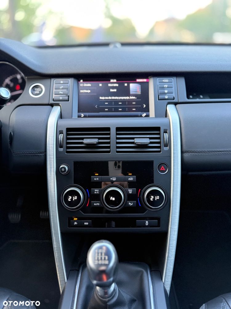 Land Rover Discovery Sport - 14
