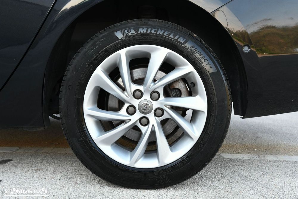 Opel Astra Sports Tourer 1.6 CDTi Executive S/S - 27