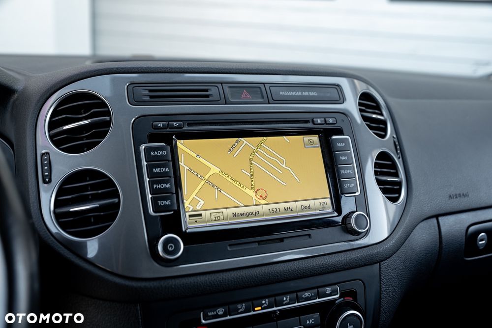Volkswagen Tiguan 2.0 TSI 4Motion DSG Sport & Style - 32