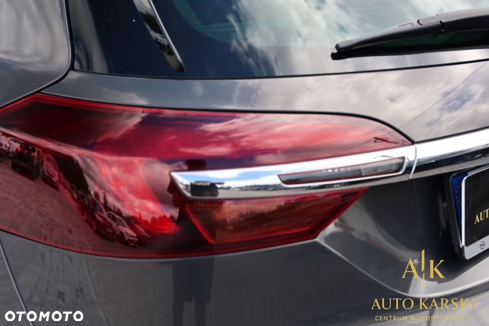 Opel Insignia - 17