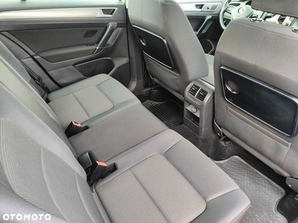 Volkswagen Golf Sportsvan - 15