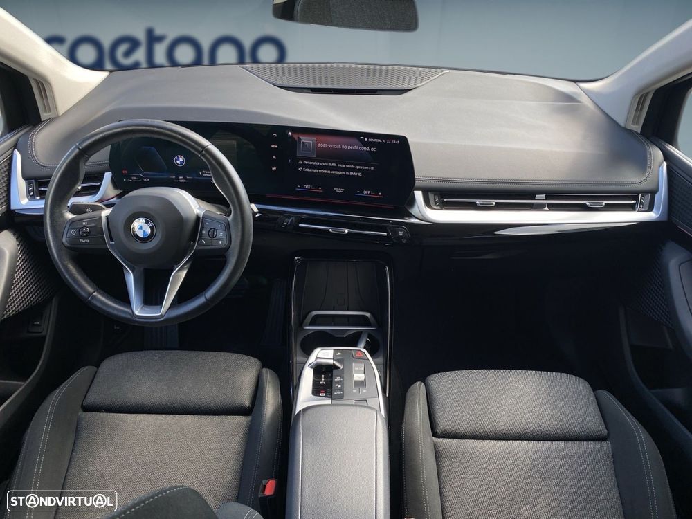 BMW 218 Active Tourer i Line Luxury Auto — photo 4