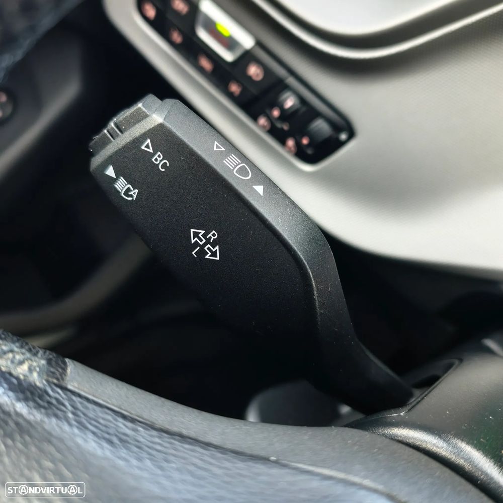 BMW 116 d Advantage Auto - 19