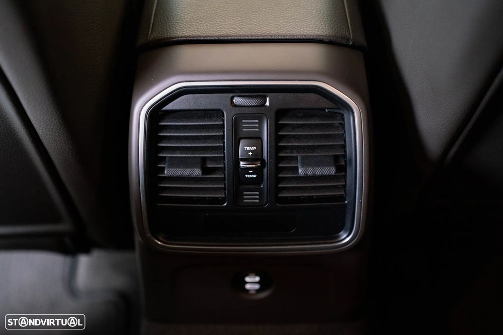 Porsche Macan S - 28