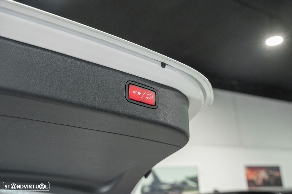 Mercedes-Benz C 300 de Avantgarde - 18