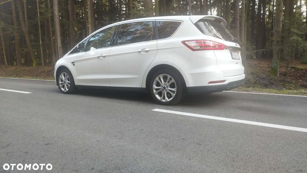Ford S-Max - 4