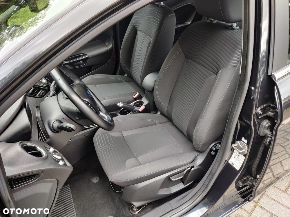 Ford Fiesta 1.0 EcoBoost S&S TITANIUM X - 19