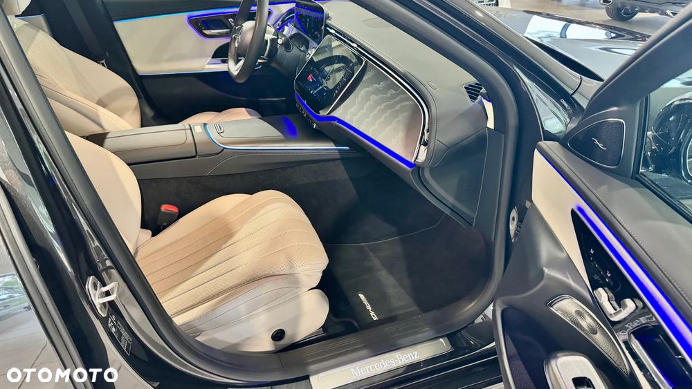 Mercedes-Benz Klasa E 220 d mHEV 4-Matic AMG 9G-Tronic - 27