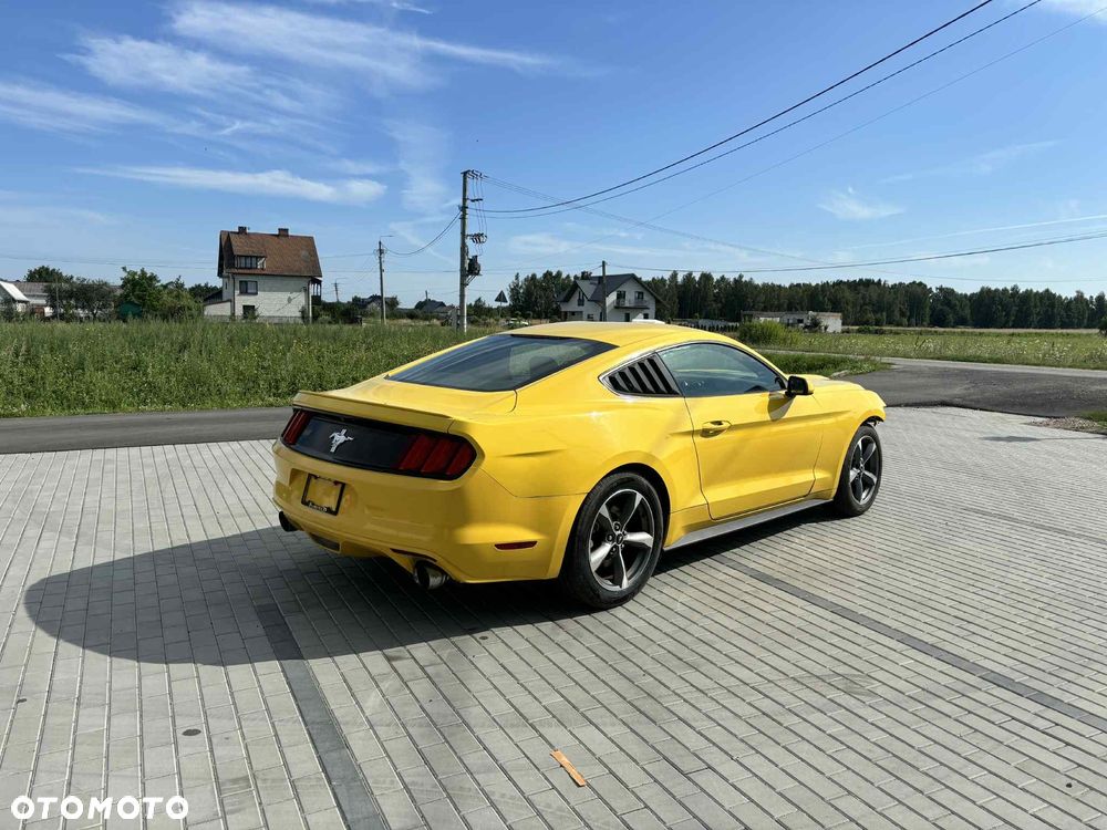 Ford Mustang 3.7 V6 Premium - 2
