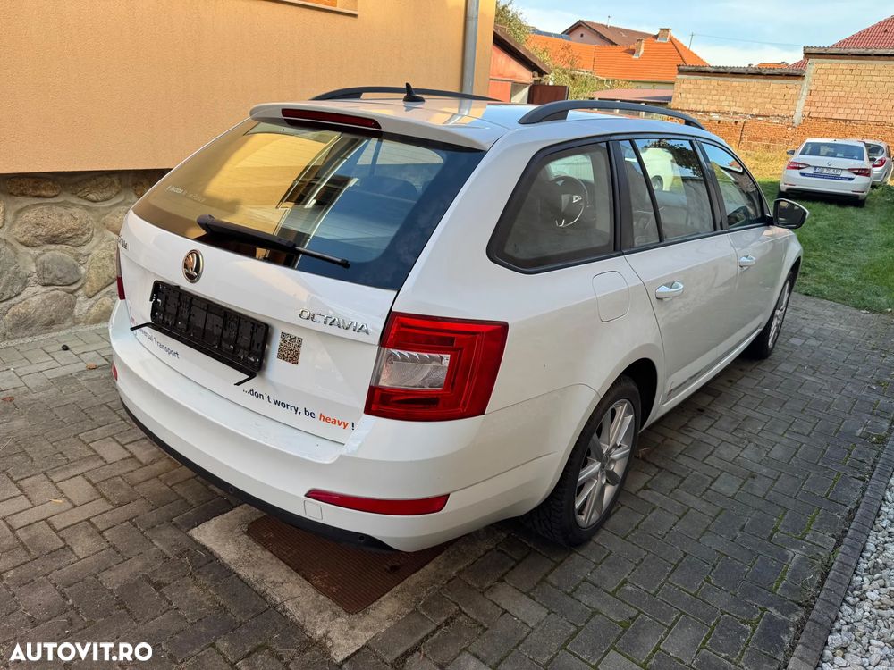 Skoda Octavia 2.0 TDI Style - 4