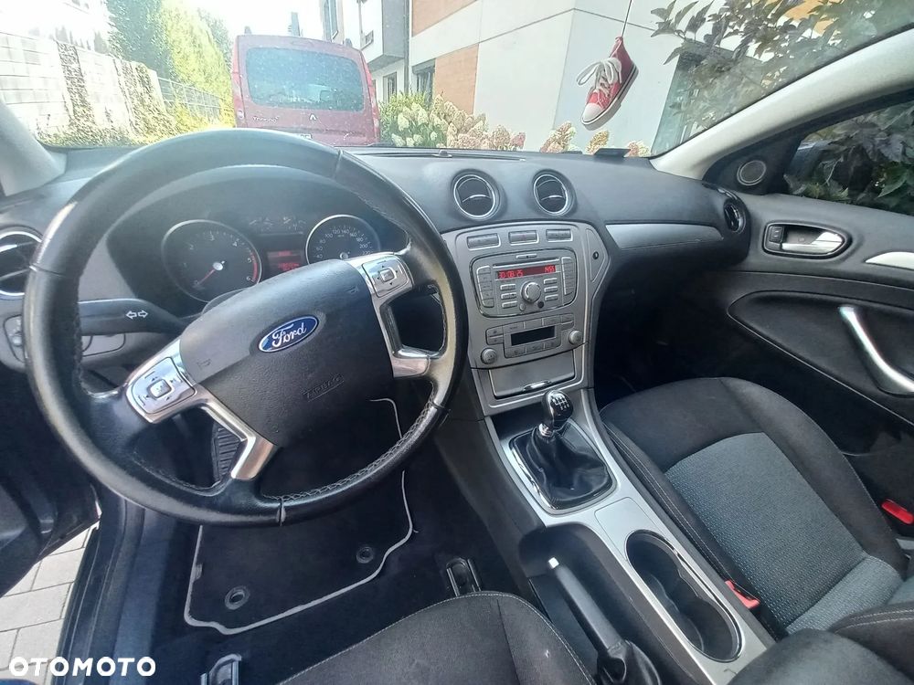 Ford Mondeo - 5