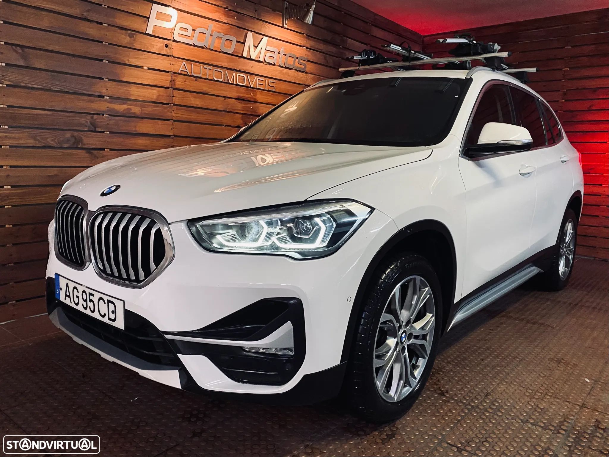 BMW X1 16 d sDrive xLine Auto - 1