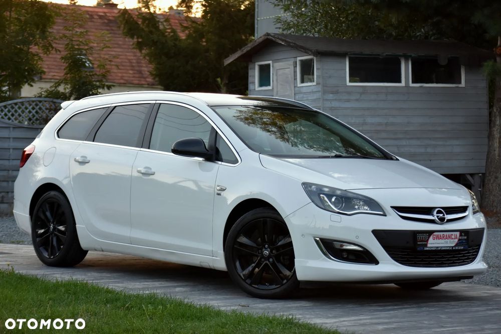 Opel Astra 1.4 Turbo Edition - 10