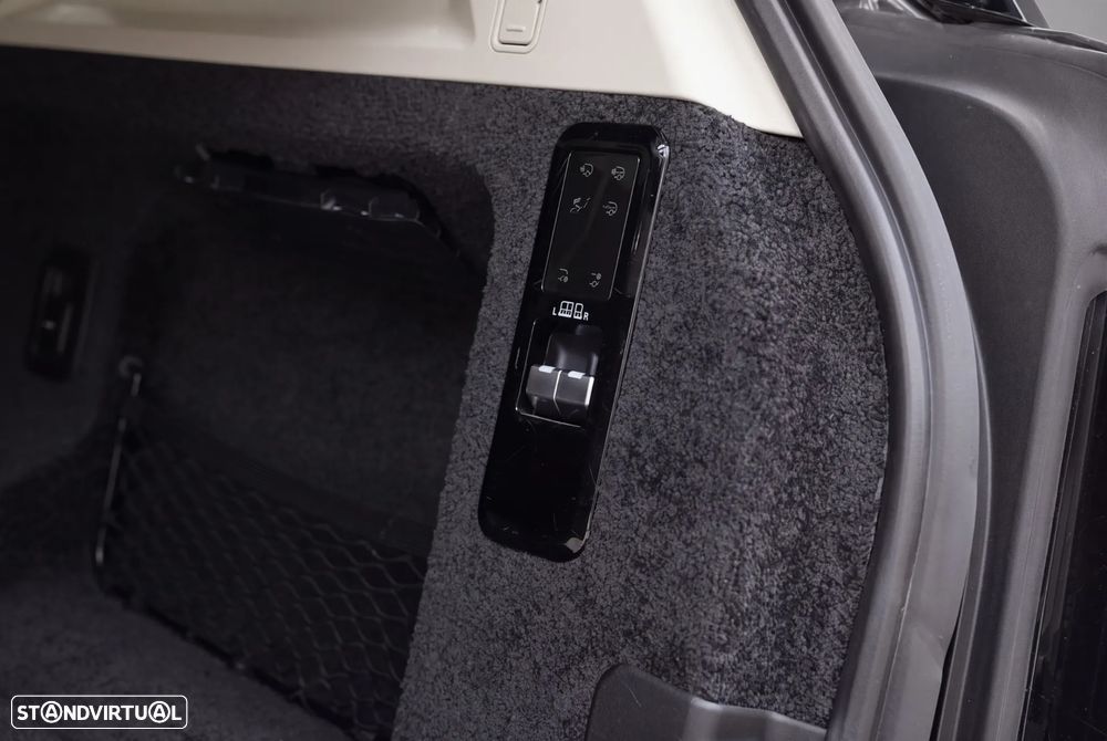 Land Rover Range Rover 3.0 P440e LWB First Edition - 6