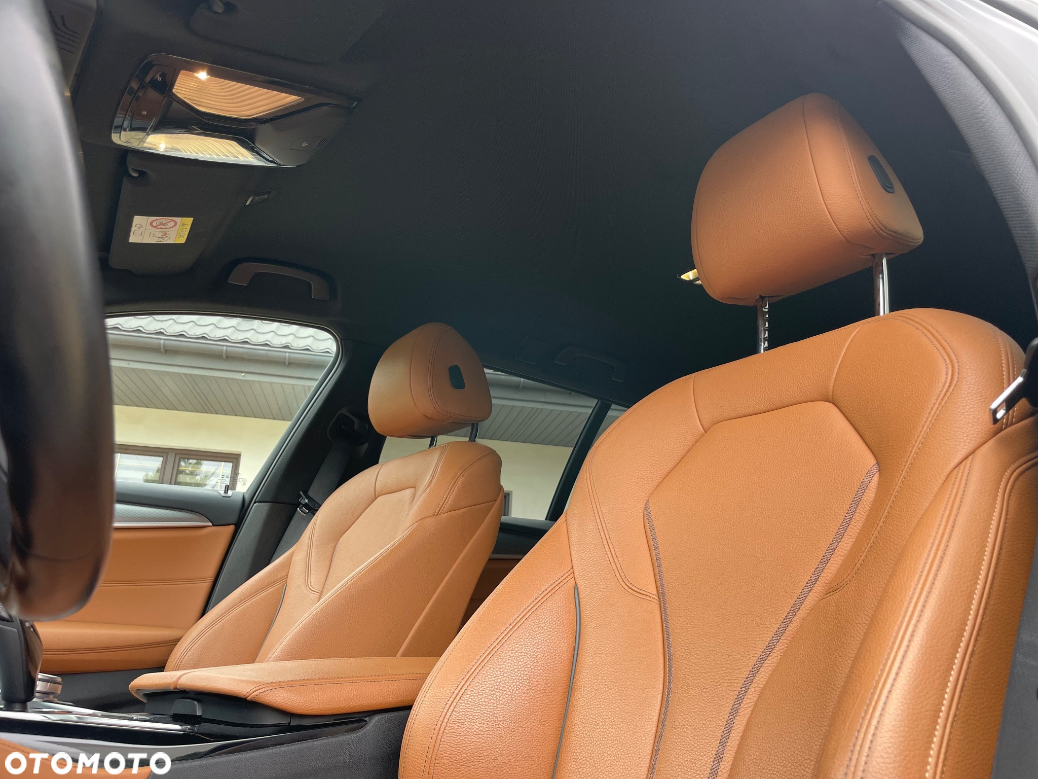 BMW Seria 5 518d M Sport - 33