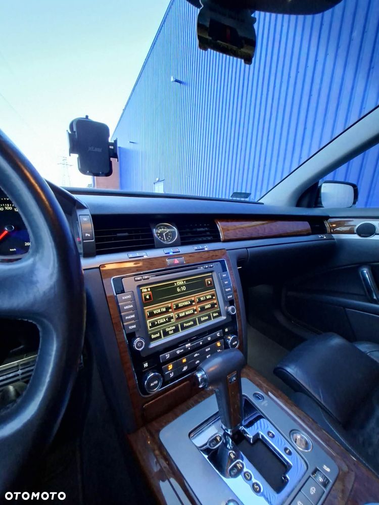 Volkswagen Phaeton 3.0 V6 TDI DPF 4MOTION Automatik (5 Sitzer) - 24