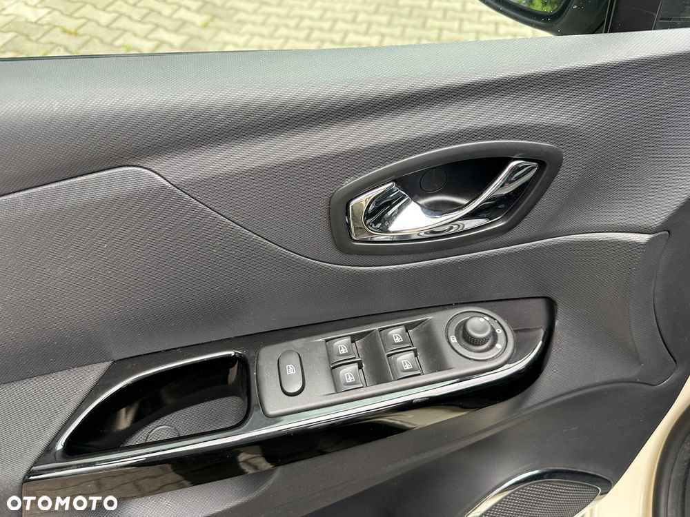 Renault Captur (ENERGY) TCe 90 INTENS - 19
