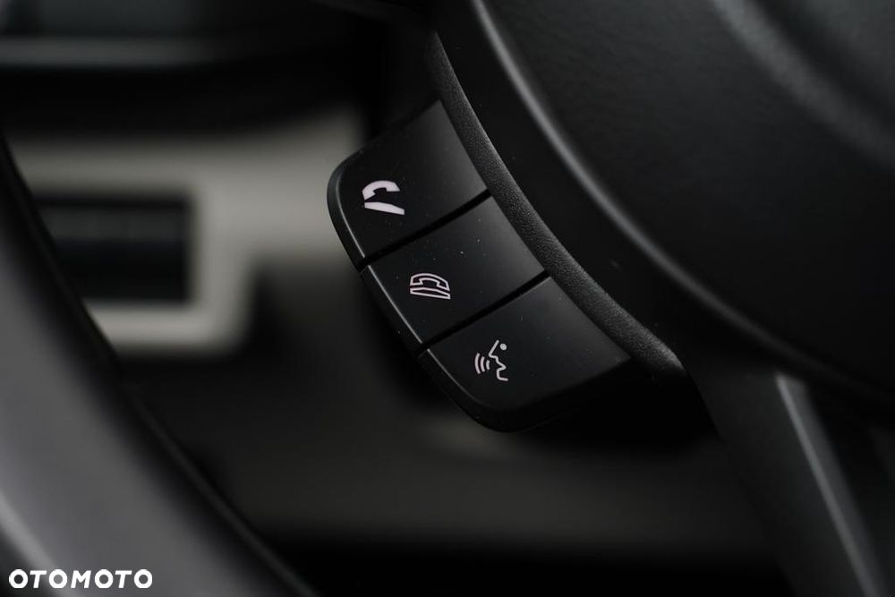 Suzuki Swift 1.2 Dualjet SHVS Premium Plus - 12