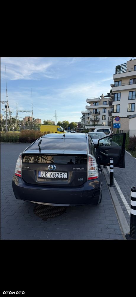 Toyota Prius - 18