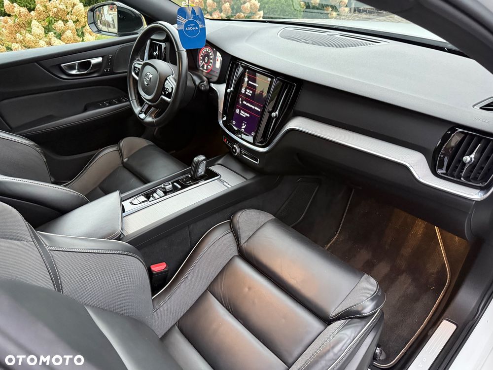 Volvo V60 B3 B Geartronic RDesign - 36