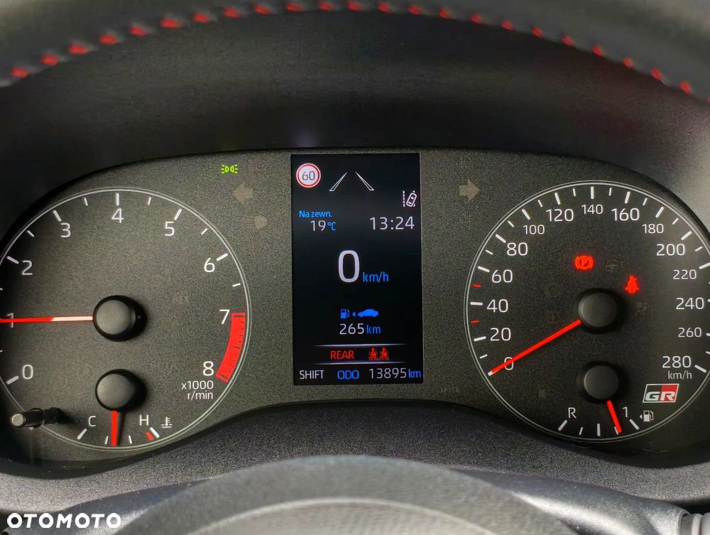 Toyota GR Yaris - 8
