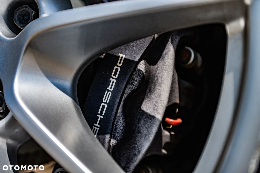 Porsche 911 Carrera PDK - 6