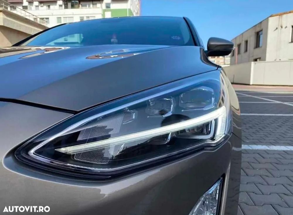 Ford Focus 1.0 EcoBoost Titanium Business - 5