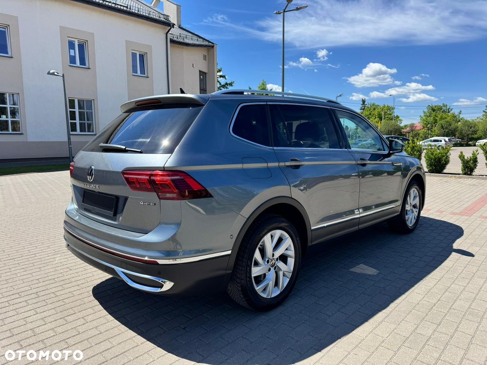 Volkswagen Tiguan 2.0 TSI 4Mot Elegance DSG - 4