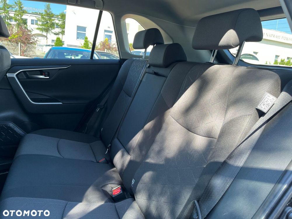 Toyota RAV4 - 28