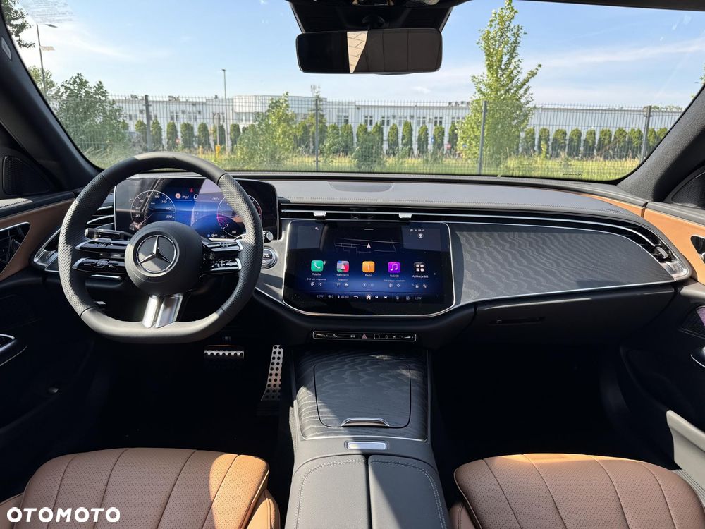 Mercedes-Benz Klasa E 220 d mHEV 4-Matic AMG 9G-Tronic - 15