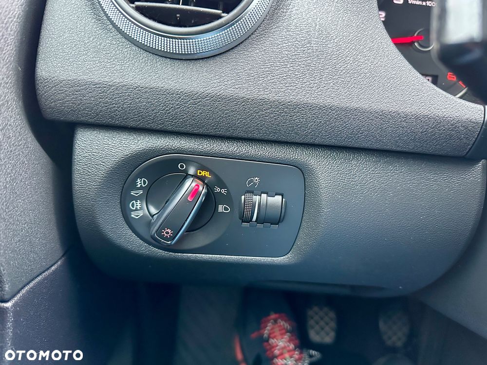 Audi A3 Sportback 1.8 TFSI S line Sportpaket Plus - 36