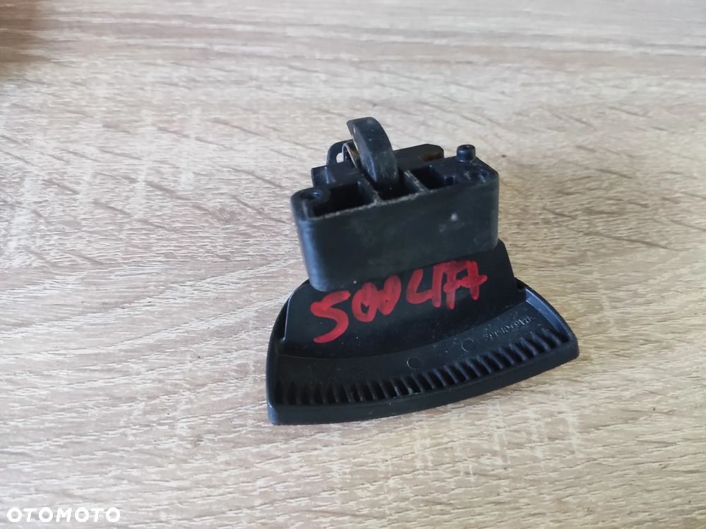 ZAMEK SCHOWKA FIAT 500 LIFT - 2