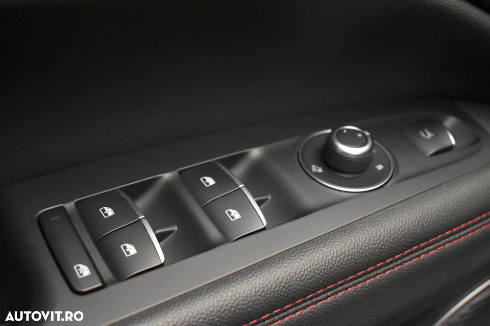 Alfa Romeo Stelvio 2.9 V6 Turbo AWD AT8 Quadrifoglio - 20