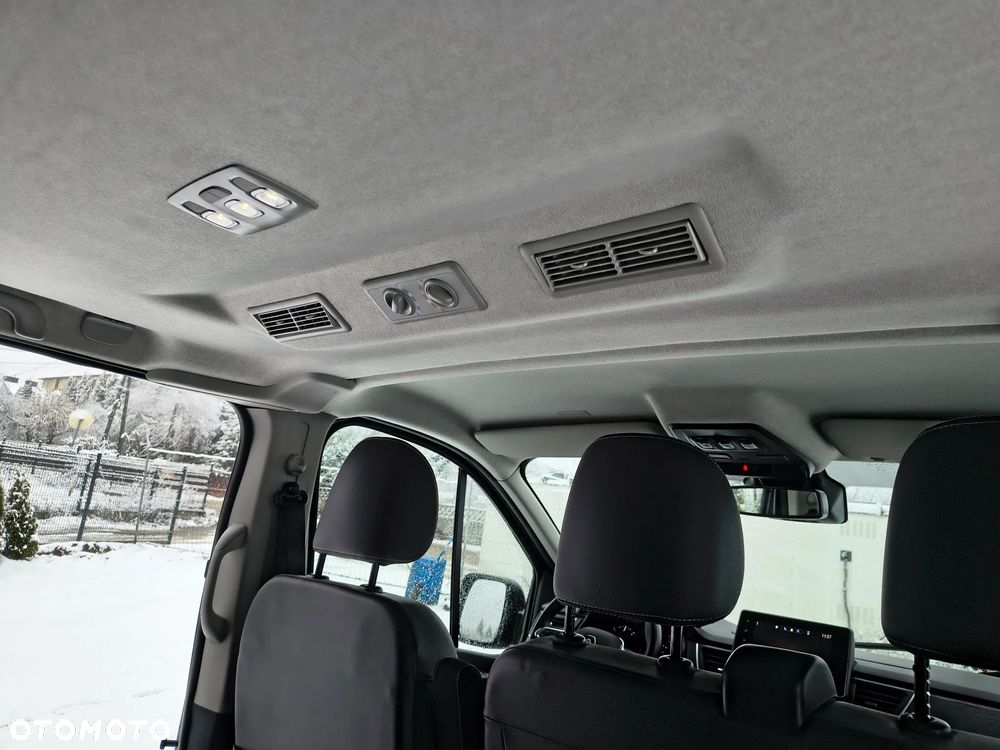 Renault Trafic - 13