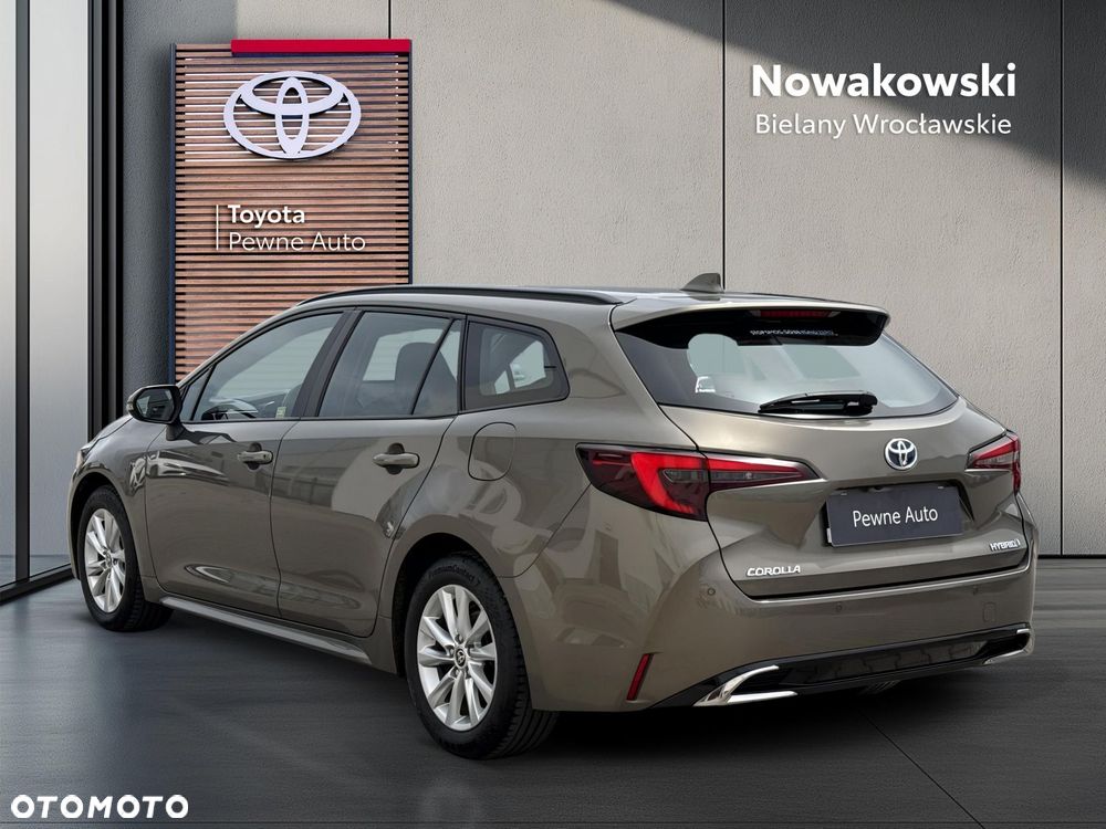 Toyota Corolla 1.8 Hybrid Comfort - 2
