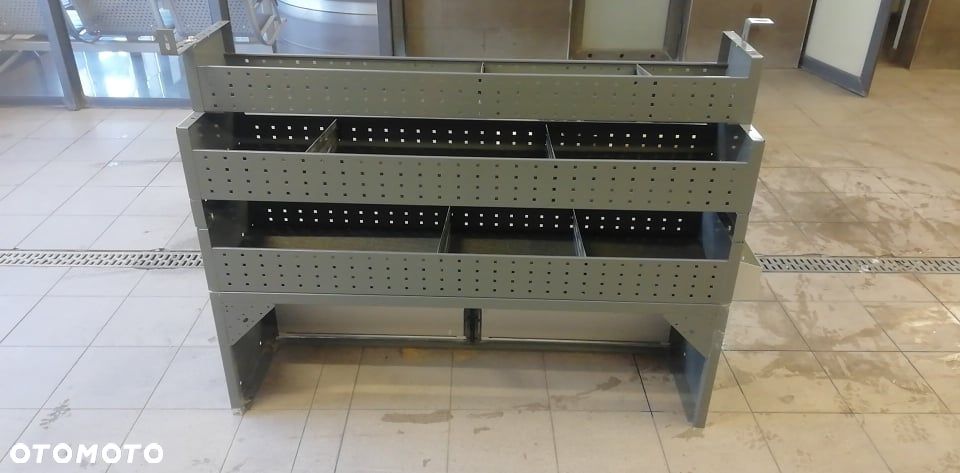 zabudowa samochodowa szafka serwisowa 106x139x385 2032 zł netto - 3