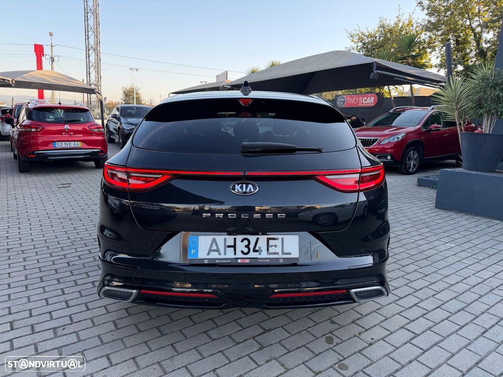 Kia ProCeed 1.4 T-GDi GT Line Exec.7DCT - 23