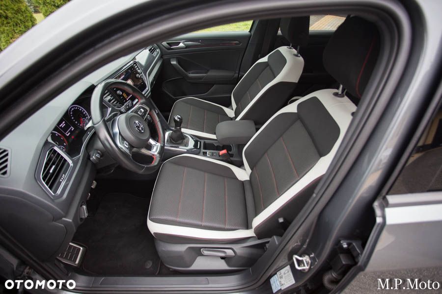 Volkswagen T-Roc 1.5 TSI ACT OPF Sport - 24