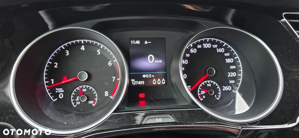 Volkswagen Touran 1.4 TSI (BlueMotion Technology) Highline - 8