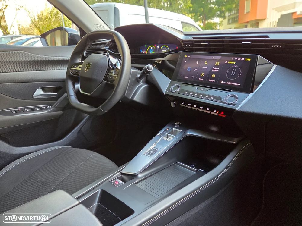 Peugeot 308 SW 1.6 Hybrid Active Pack e-EAT8 - 22